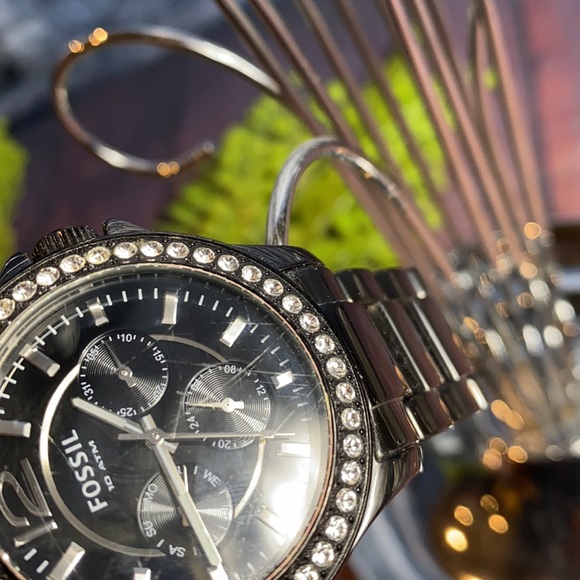 Fossil gunmetal hue watch with crystal embellishments - Picture 6 of 8